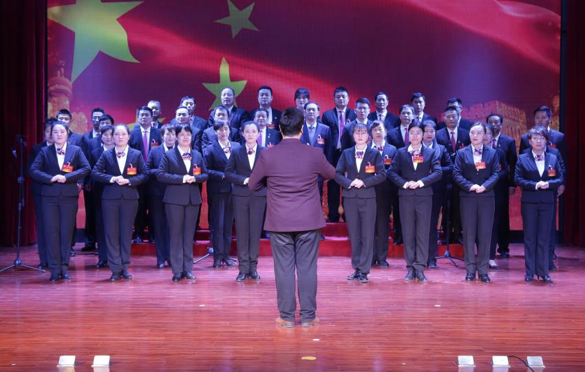 开云网页版,开云（中国）官网2019年度工作动员大会---大合唱《团结就是力量》、《我爱你中国》